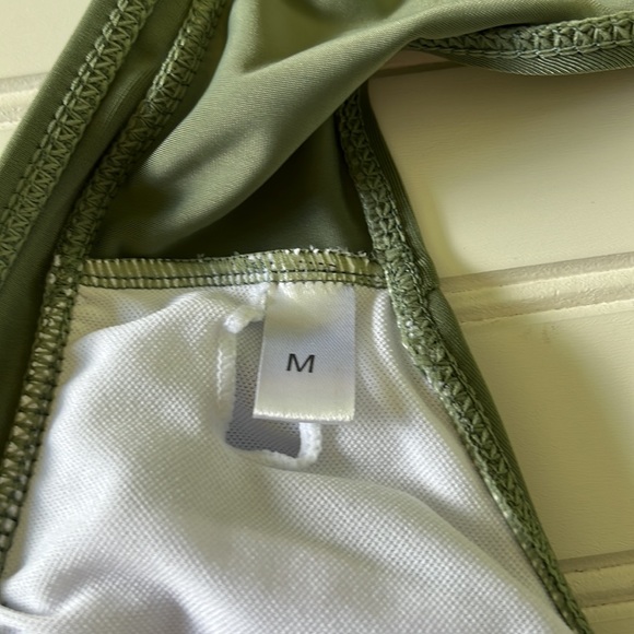 NWOT Bikini swimsuit Top Army Green Women’s medium - Picture 4 of 8